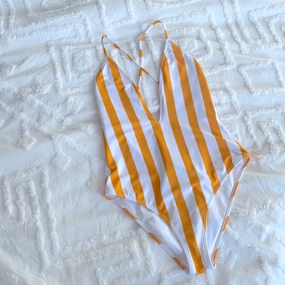 Forever 21 Striped One Piece Swimsuit - Picture 1 of 5